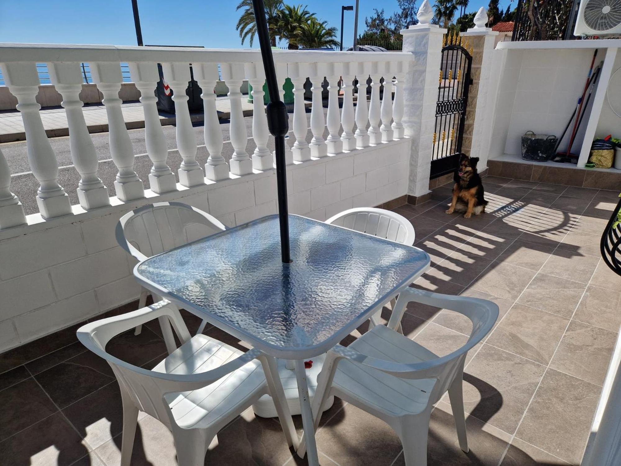 House Totally Refurbished In 2024, Terrace In Front Of The Sea, 1 Min Walk To The Beach, Aircon, Wifi Villa Alicante Exterior photo